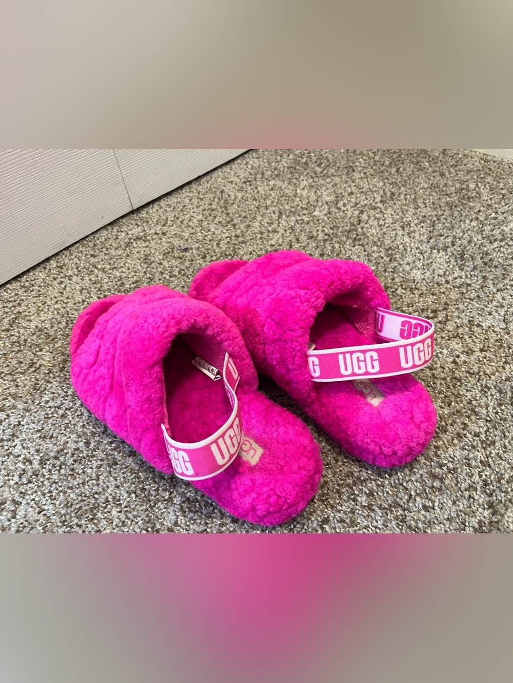 UGG Hot Pink Fluff Yeah Slides